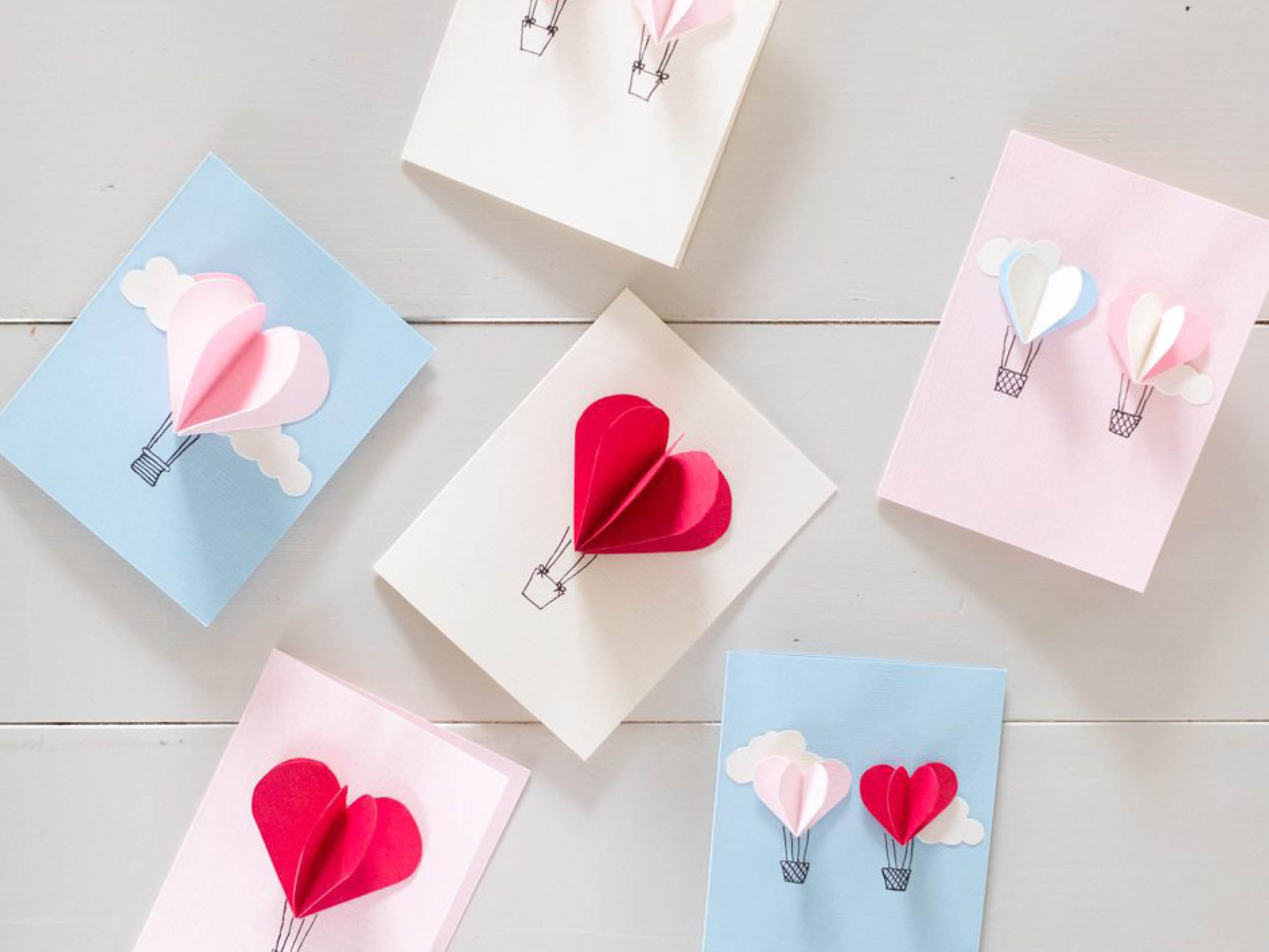 Atelier créatif "Lettre surprise et cartes créatives" // សិក្ខាសាលាបែបច្នៃប្រឌិត "សំបុត្រច្នៃប្រឌិតដែលពោរពេញដោយភាពភ្ញាក់ផ្អើល"